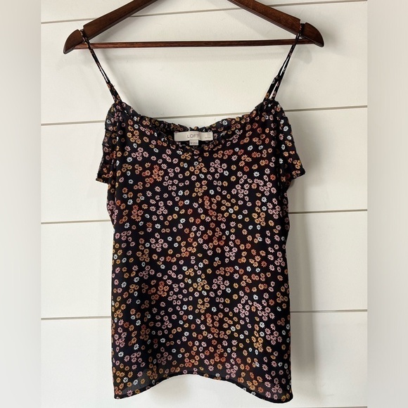 Loft V-neck floral‎ tank w/ adjustable straps and ruffle details. Size M petite. - Picture 1 of 4